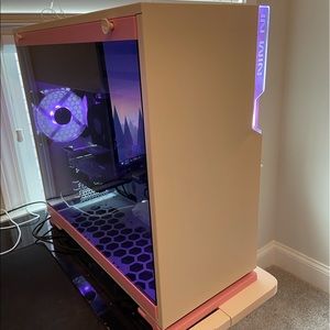 Gaming PC - inwin 101 pink atx